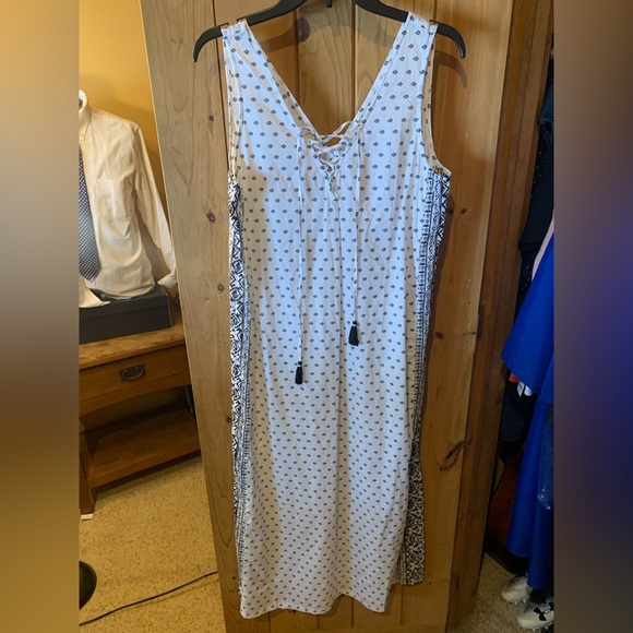 Vineyard Vines Dresses & Skirts - Vineyard Vine maxi dress